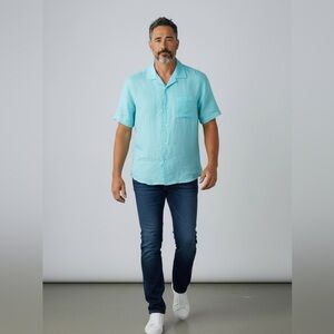 Tommy Bahama NWOT Mens 100% Linen Button Down Casual Shirt